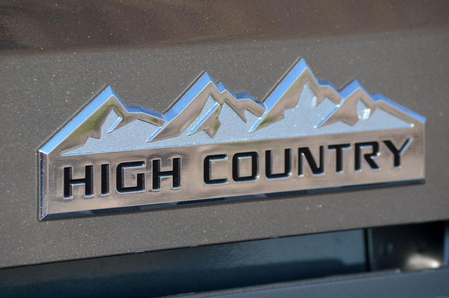  Chevrolet Silverado High Country 2014 года  (фото 10 из 56)
